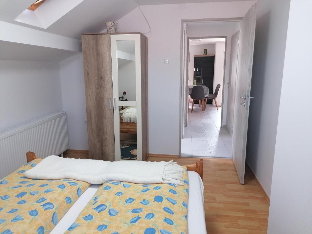 Mimi Vendeghaz Apartment Сиофок Екстериор снимка